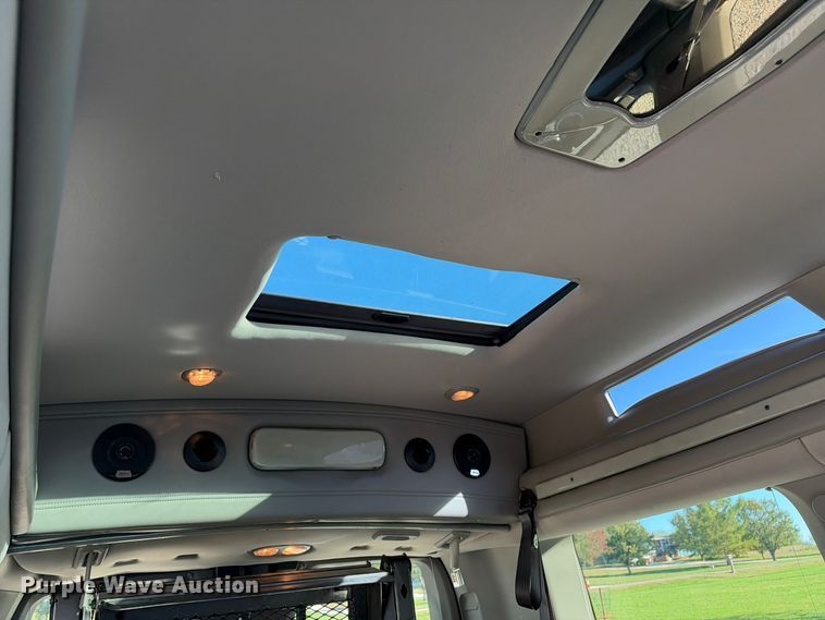 image for item EX1533 2016 Ford Transit 150 handicap accessible van