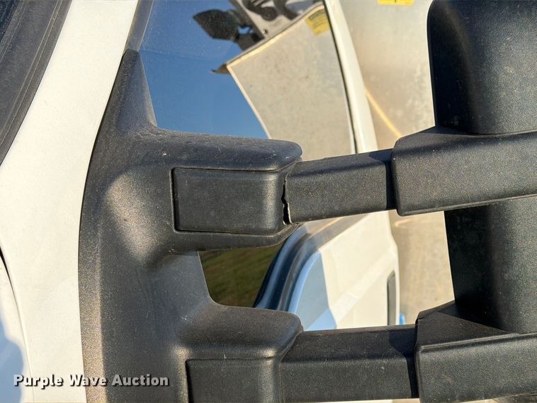 image for item EX4672 2016 Ford F550 utility / service truck
