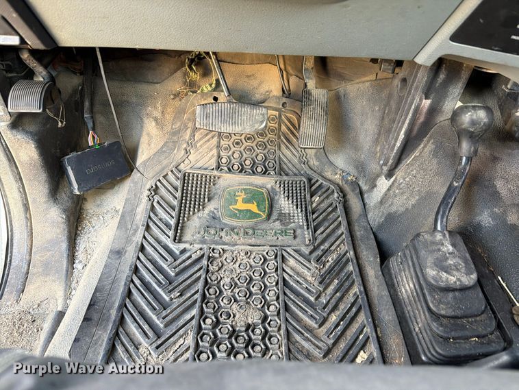 image for item EX4672 2016 Ford F550 utility / service truck