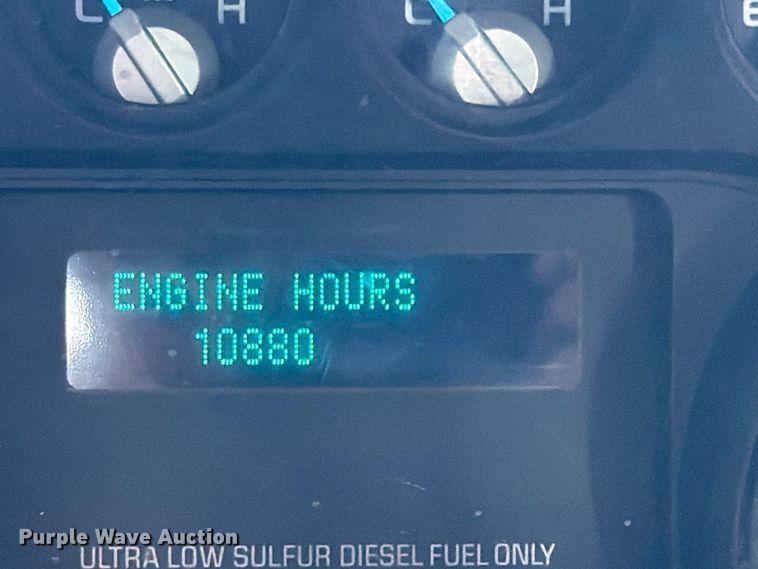image for item EX4672 2016 Ford F550 utility / service truck