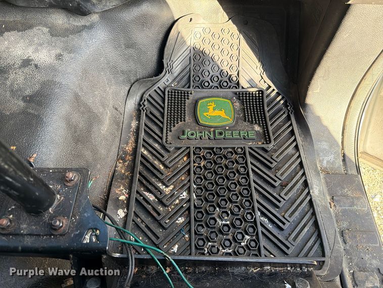 image for item EX4672 2016 Ford F550 utility / service truck