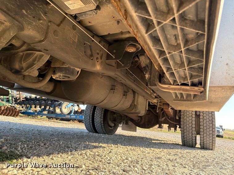 image for item EX4672 2016 Ford F550 utility / service truck