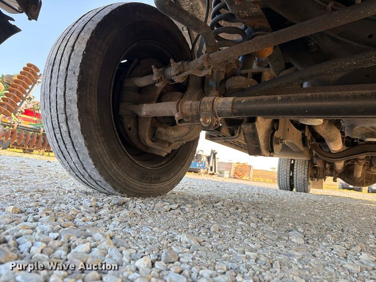 image for item EX4672 2016 Ford F550 utility / service truck