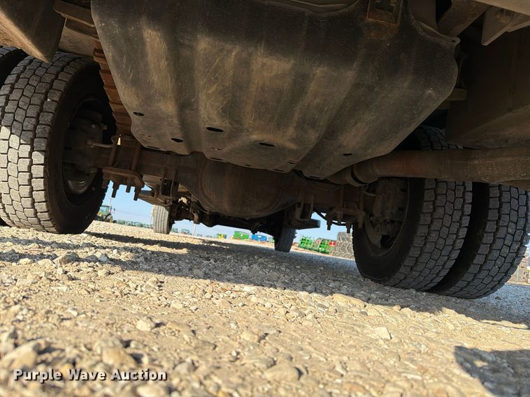 image for item EX4672 2016 Ford F550 utility / service truck
