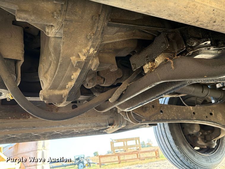 image for item EX4672 2016 Ford F550 utility / service truck