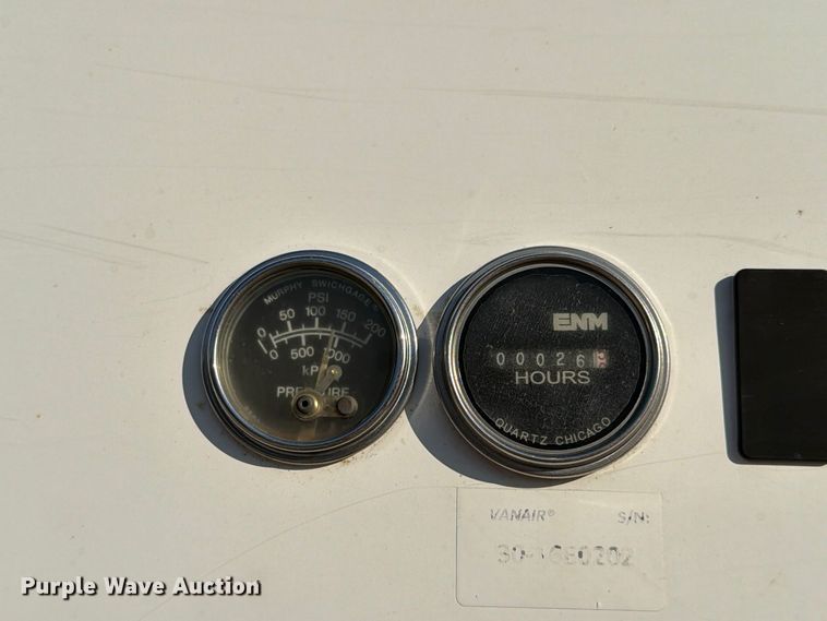 image for item EX4672 2016 Ford F550 utility / service truck