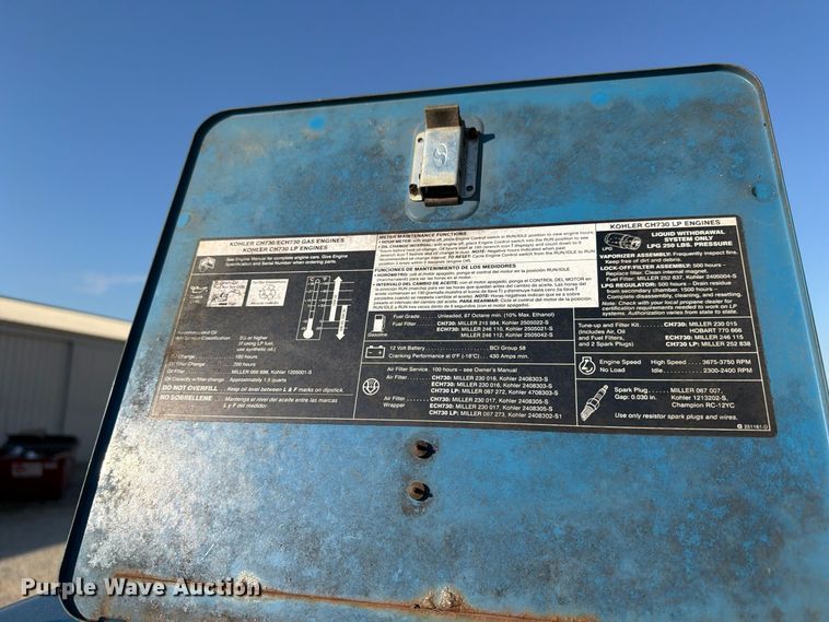 image for item EX4672 2016 Ford F550 utility / service truck