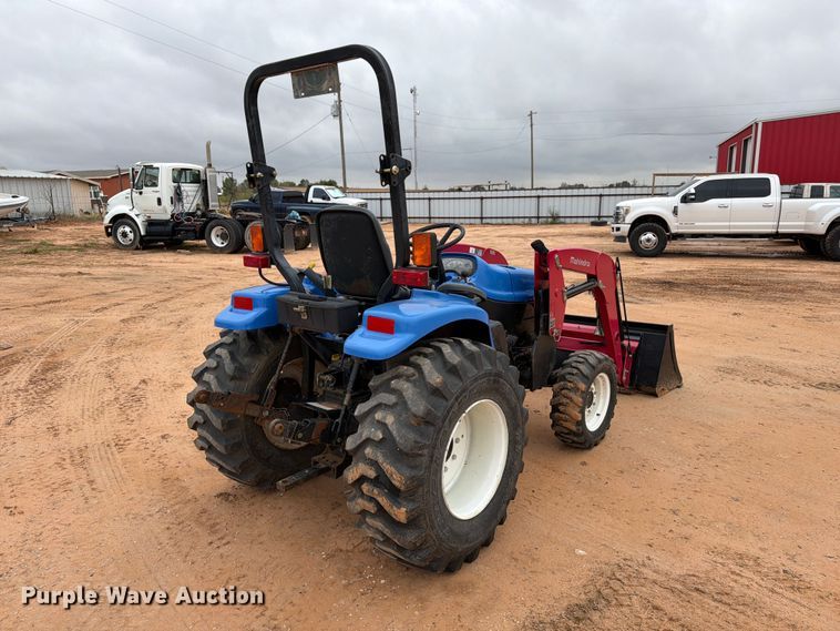 image for item FC0492 2003 New Holland TC29D MFWD tractor