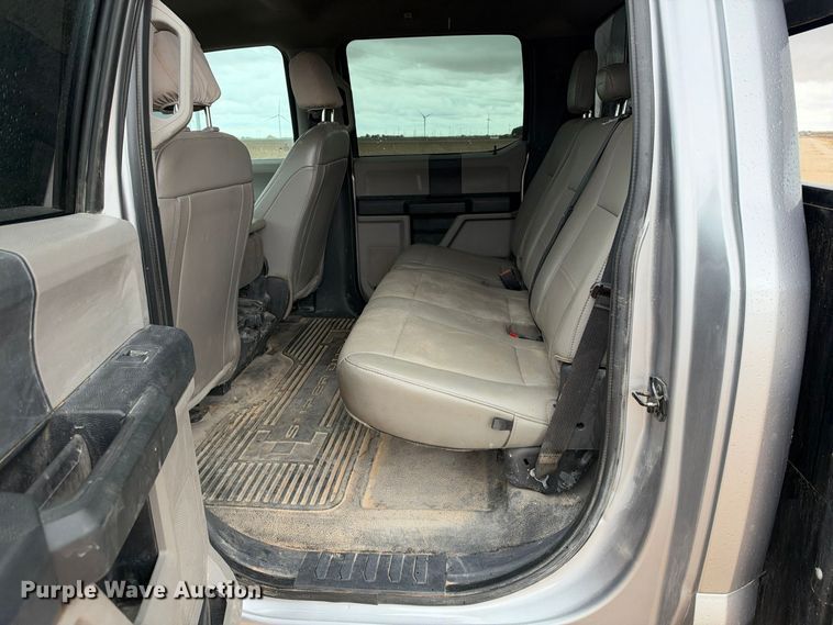 image for item FC0494 2022 Ford F350 Super Duty Crew Cab dump flatbed pickup truck