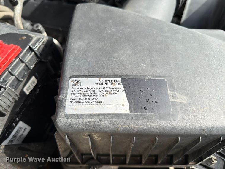 image for item FG0852 2020 Chevrolet Silverado 3500HD utility bed pickup truck