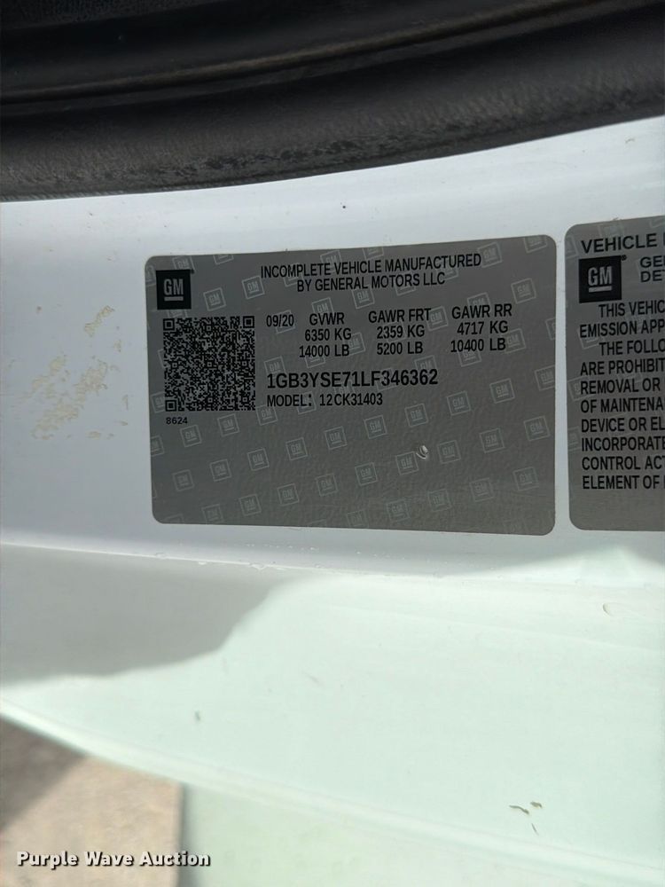 image for item FG0852 2020 Chevrolet Silverado 3500HD utility bed pickup truck
