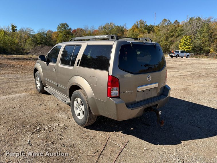 image for item FG3062 2006 Nissan Pathfinder SUV