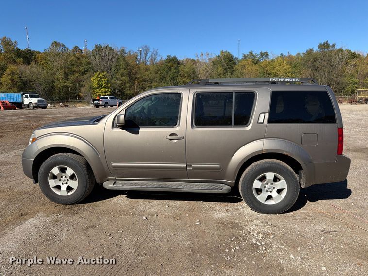 image for item FG3062 2006 Nissan Pathfinder SUV