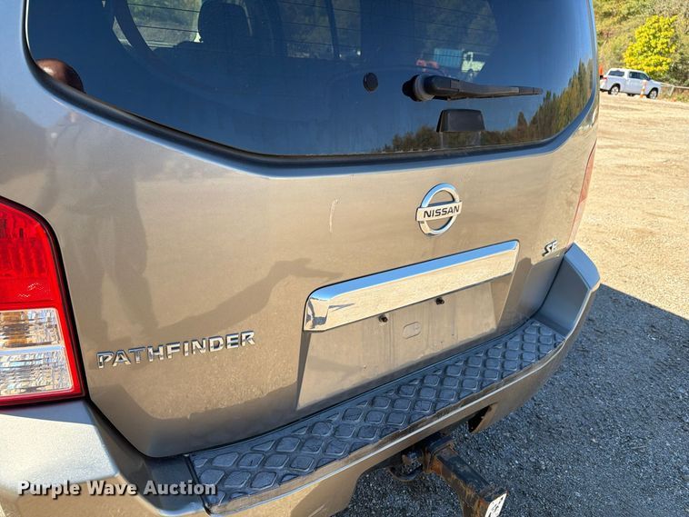 image for item FG3062 2006 Nissan Pathfinder SUV