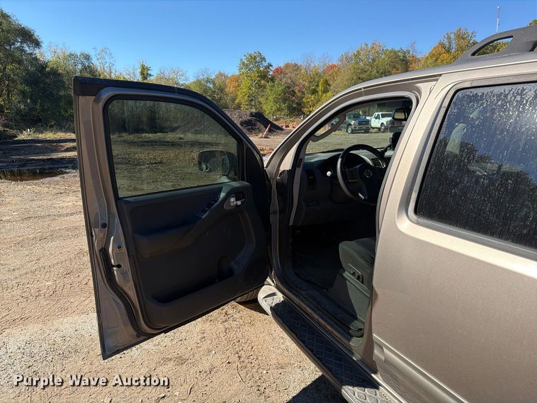 image for item FG3062 2006 Nissan Pathfinder SUV