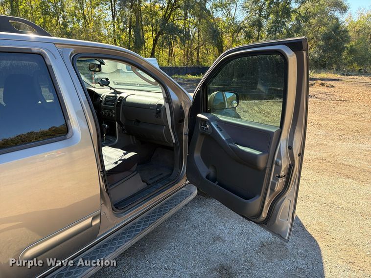 image for item FG3062 2006 Nissan Pathfinder SUV