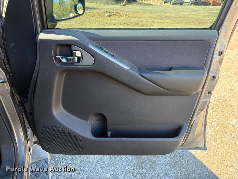 image for item FG3062 2006 Nissan Pathfinder SUV