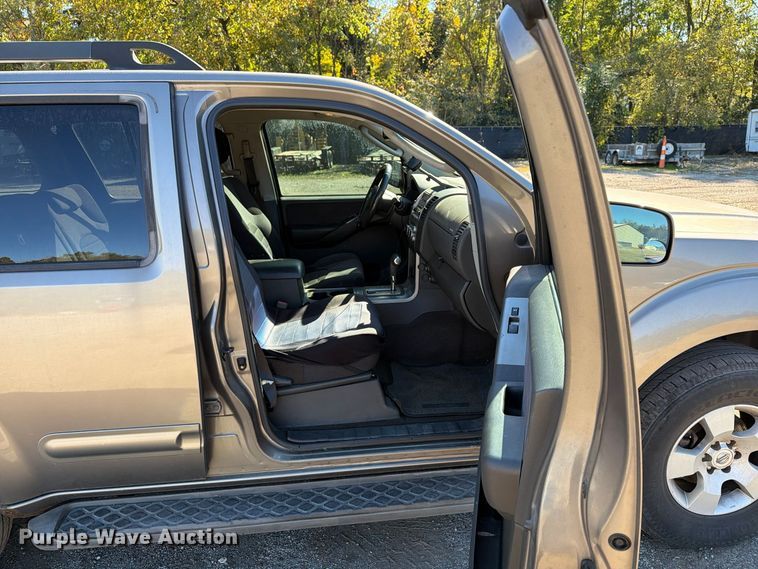image for item FG3062 2006 Nissan Pathfinder SUV