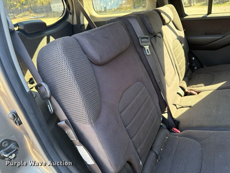 image for item FG3062 2006 Nissan Pathfinder SUV
