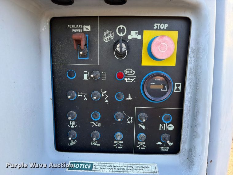 image for item FI0473 1999 Genie Z-45/25 boom lift