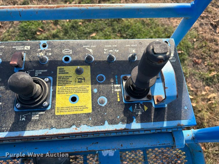 image for item FI0473 1999 Genie Z-45/25 boom lift