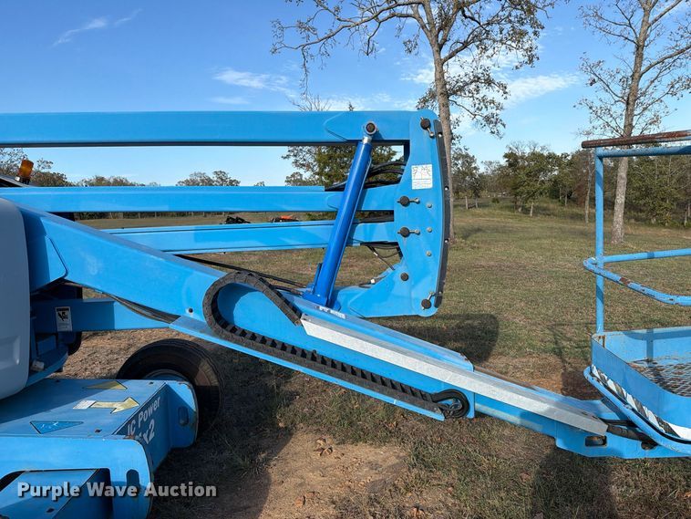 image for item FI0473 1999 Genie Z-45/25 boom lift