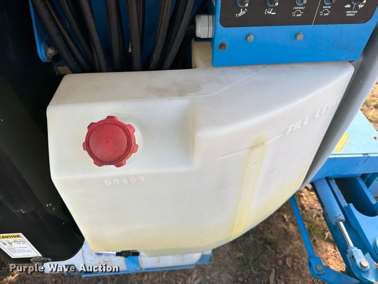 image for item FI0473 1999 Genie Z-45/25 boom lift