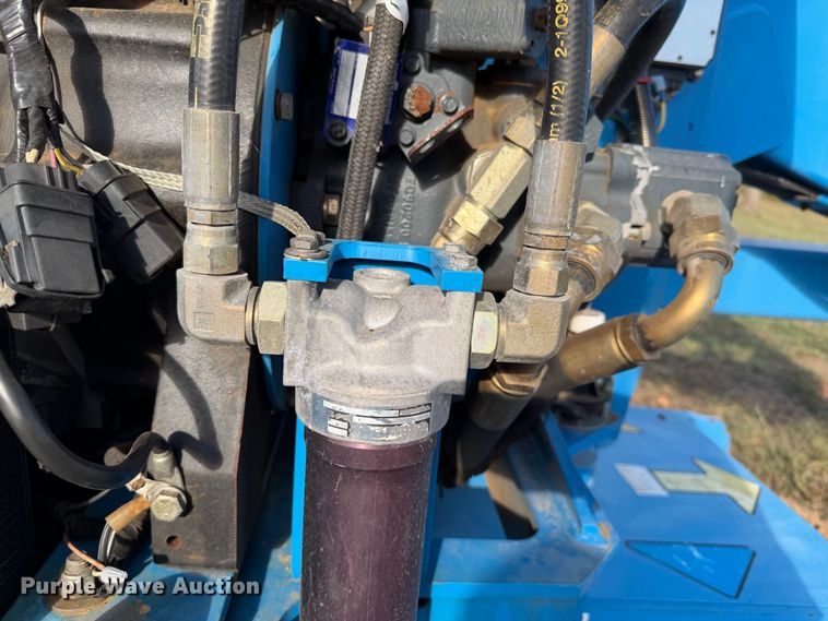 image for item FI0473 1999 Genie Z-45/25 boom lift