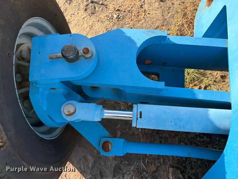 image for item FI0473 1999 Genie Z-45/25 boom lift
