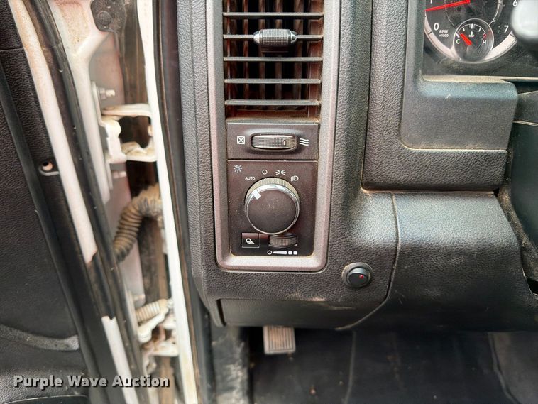image for item FI2079 2021 RAM 1500 Ext. Cab pickup truck
