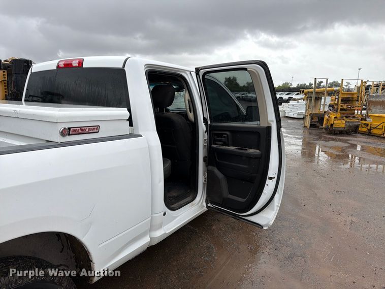image for item FI2079 2021 RAM 1500 Ext. Cab pickup truck