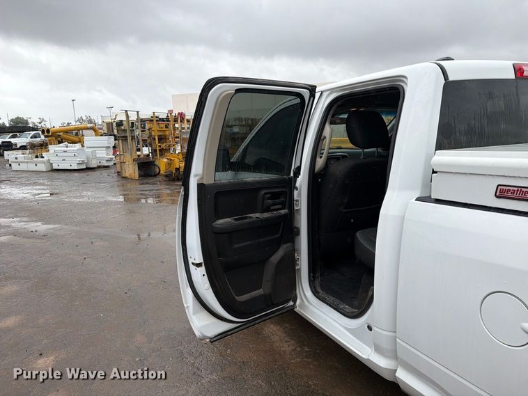image for item FI2079 2021 RAM 1500 Ext. Cab pickup truck