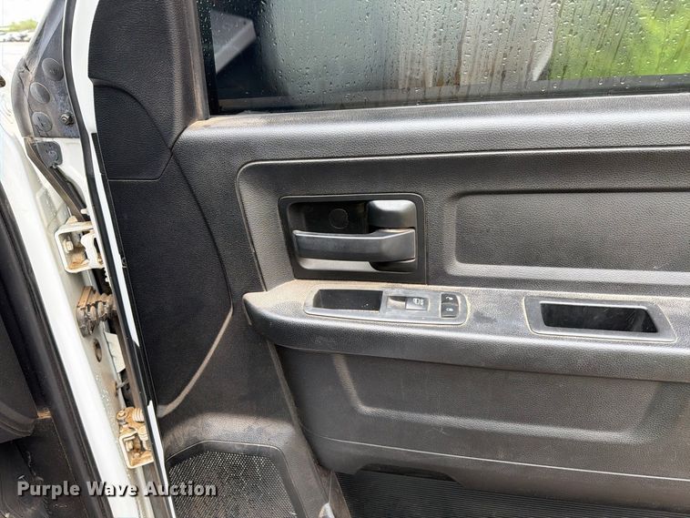 image for item FI2080 2021 RAM 1500 Ext. Cab pickup truck