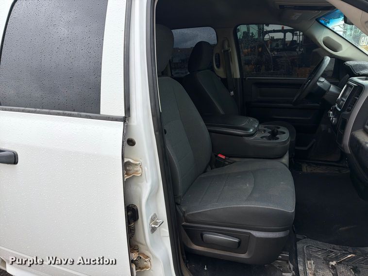 image for item FI2080 2021 RAM 1500 Ext. Cab pickup truck