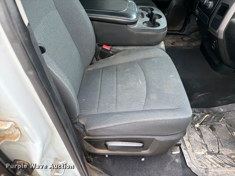image for item FI2080 2021 RAM 1500 Ext. Cab pickup truck