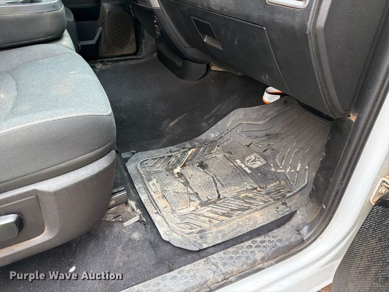 image for item FI2080 2021 RAM 1500 Ext. Cab pickup truck