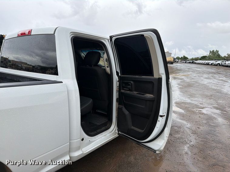 image for item FI2080 2021 RAM 1500 Ext. Cab pickup truck