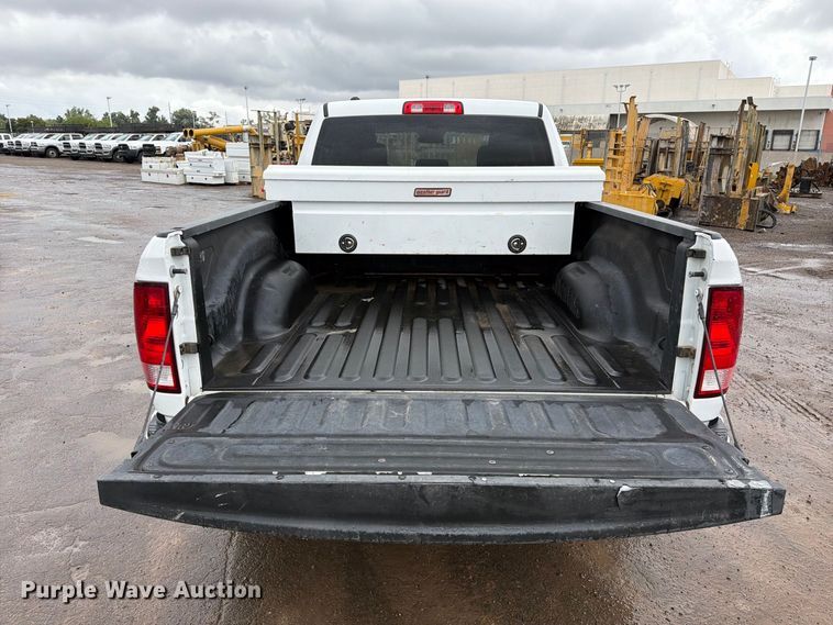 image for item FI2081 2021 RAM 1500 Ext. Cab pickup truck