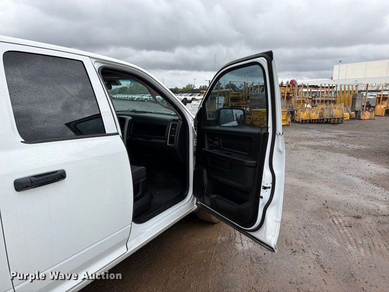 image for item FI2081 2021 RAM 1500 Ext. Cab pickup truck