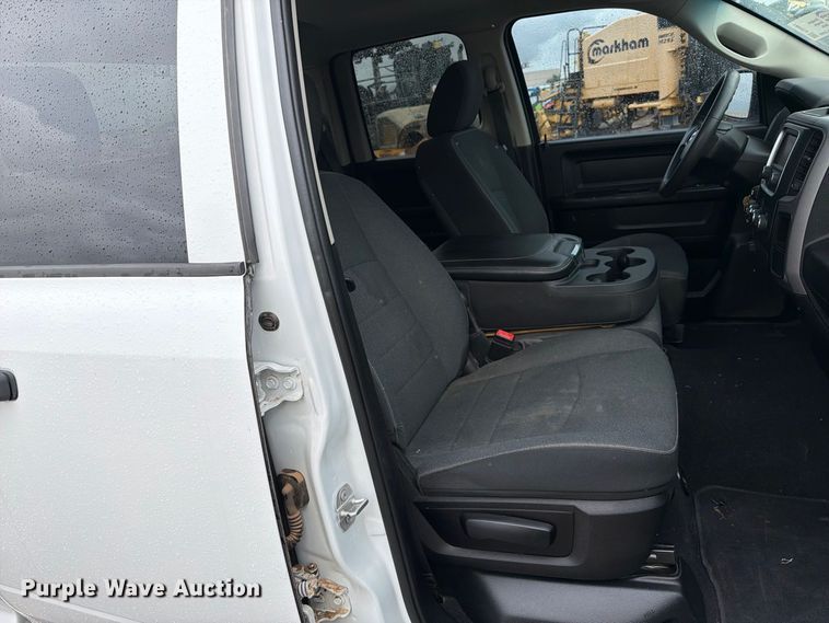 image for item FI2081 2021 RAM 1500 Ext. Cab pickup truck