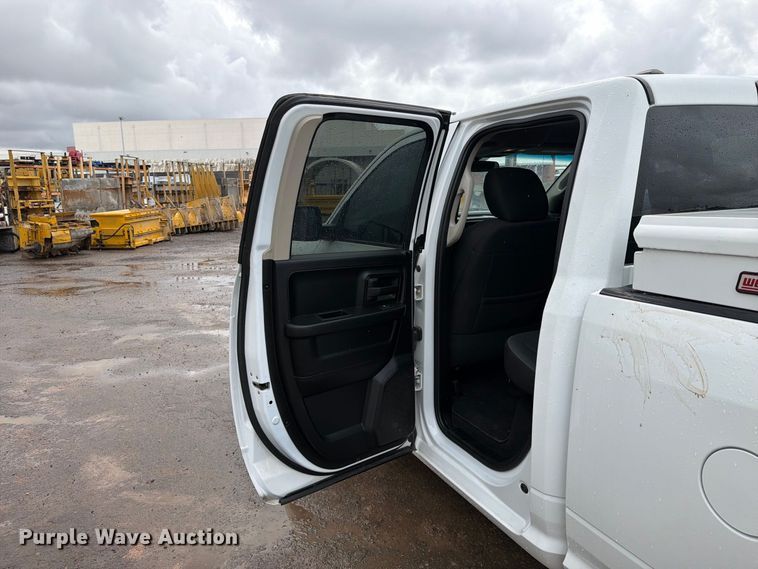 image for item FI2081 2021 RAM 1500 Ext. Cab pickup truck