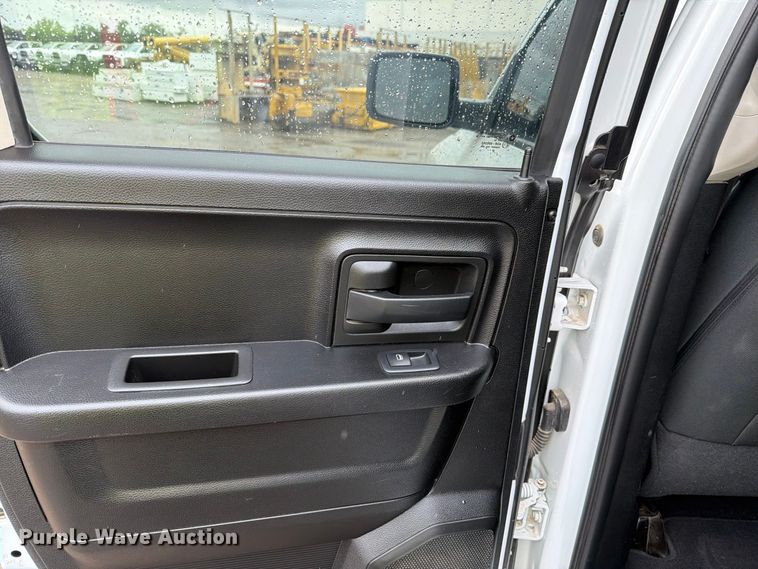 image for item FI2081 2021 RAM 1500 Ext. Cab pickup truck