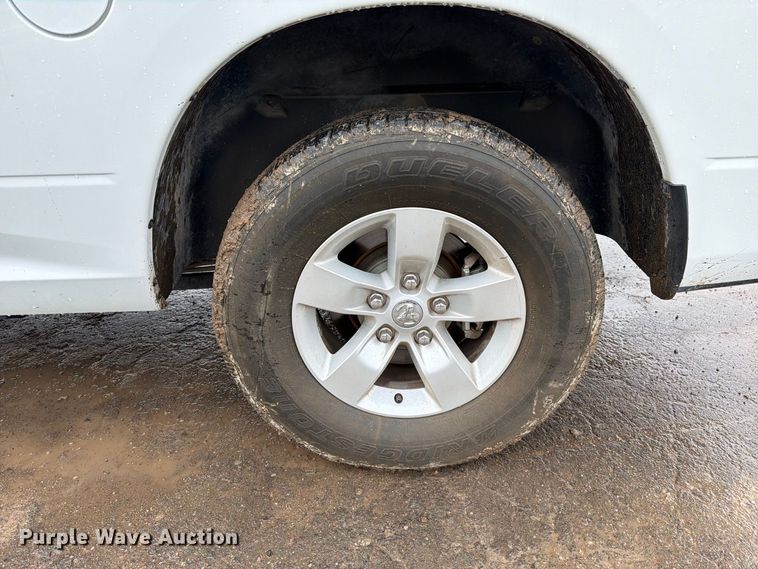 image for item FI2081 2021 RAM 1500 Ext. Cab pickup truck