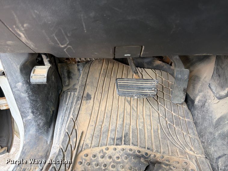 image for item FI2082 2019 Chevrolet Silverado 2500HD Ext. Cab pickup truck