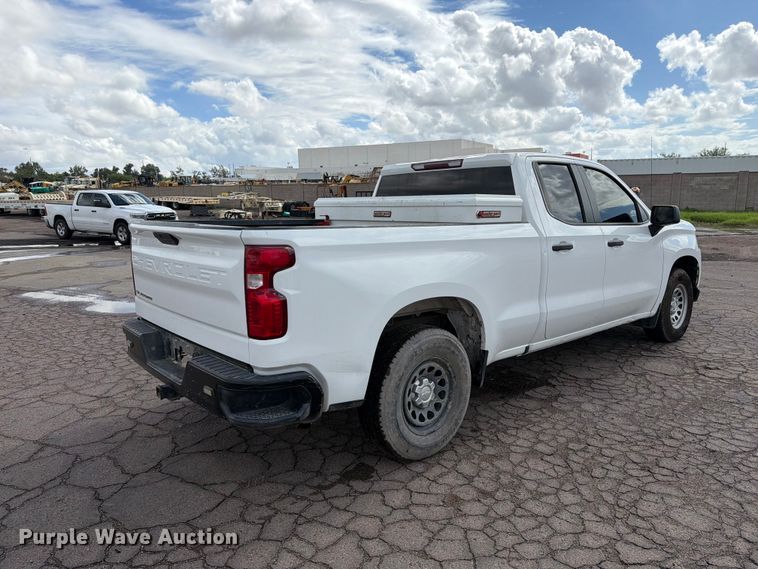 image for item FI2083 2020 Chevrolet Silverado 1500 Ext. Cab pickup truck