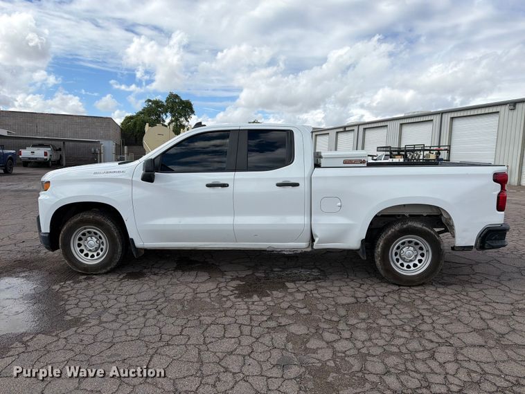 image for item FI2083 2020 Chevrolet Silverado 1500 Ext. Cab pickup truck