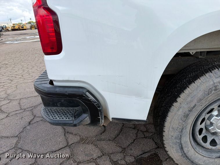 image for item FI2083 2020 Chevrolet Silverado 1500 Ext. Cab pickup truck