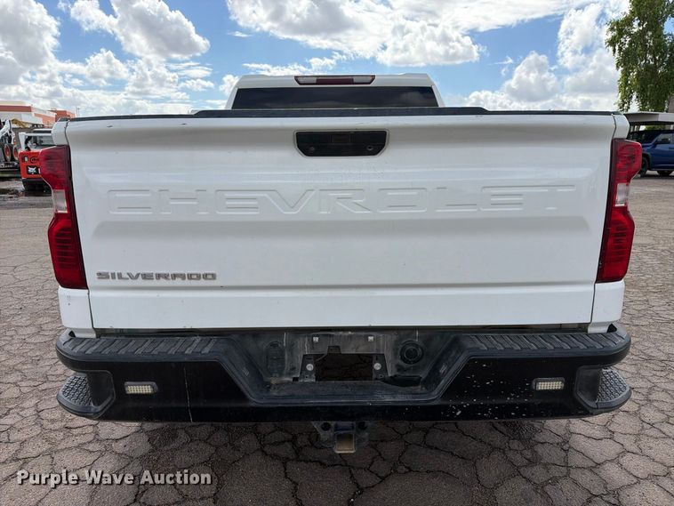 image for item FI2083 2020 Chevrolet Silverado 1500 Ext. Cab pickup truck