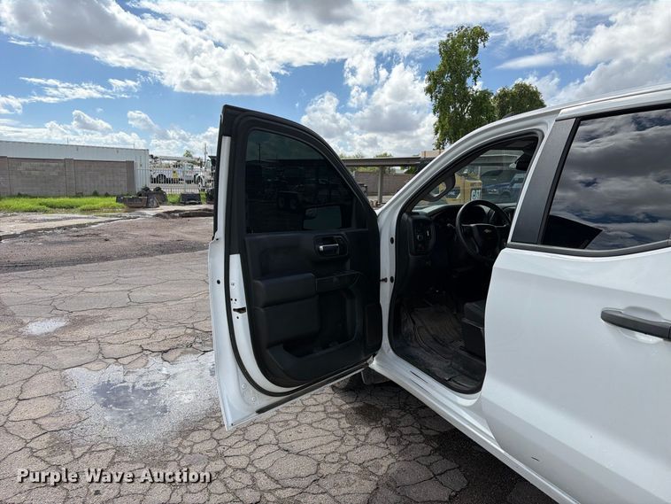 image for item FI2083 2020 Chevrolet Silverado 1500 Ext. Cab pickup truck