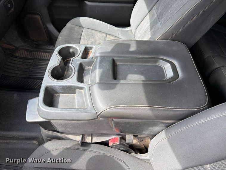 image for item FI2083 2020 Chevrolet Silverado 1500 Ext. Cab pickup truck
